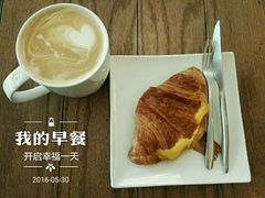 -星巴克(广州中华广场B1层店)