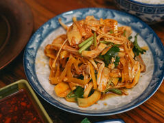 -蜗牛小馆醉乡民谣云南菜(惠新西里店)