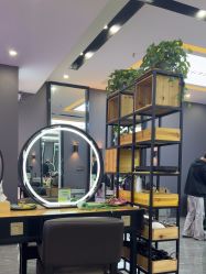 -藤野造型烫染·漂发