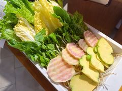 -菌彩云南野生菌火锅(万达广场店)
