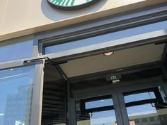 -星巴克臻选(济南万达店)