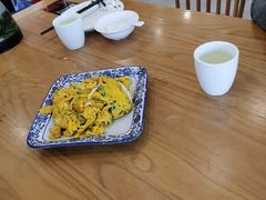 -品鲜村农家菜·阳澄湖大闸蟹(总店)