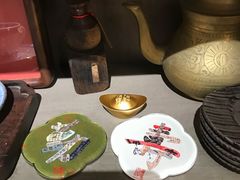 -邊城書店