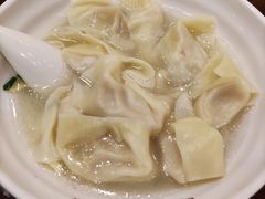刀鱼馄饨-老半斋(福州路店)