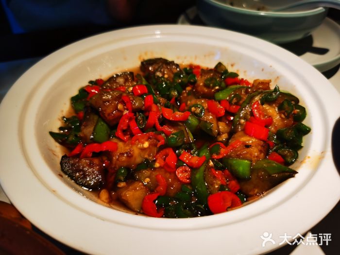 相遇半路·精品江西菜(华为湖畔花园店)辣椒炒青茄子图片