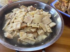 -龙井源餐厅(龙井峡漂流店)
