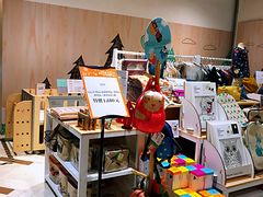 -诚品(信义店)