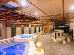 -碧中海汤泉汗蒸酒店