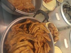 -柳州肥姨妈大骨螺蛳粉(东靖路店)