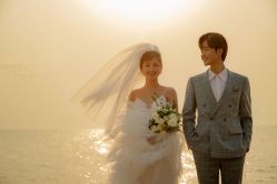 -巴黎时尚婚纱摄影(南汇店)