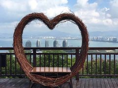 -鹿回头风景区