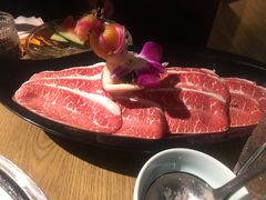 -三人行骨头王火锅(长寿店)