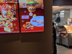 -麦当劳(伟城广场店)