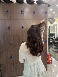 -BULB STUDIO 巴柏明星发型工作室