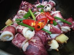 -九道菜有鸡鱼头(石鼓路店)