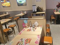-小杨生煎(浦江欢乐颂店)