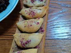 -蜗牛的家旅行主题云南菜餐厅.小酒馆(护国寺店)