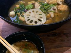 -万记麻辣烫国展总店