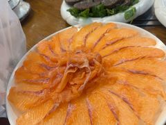 -三文彩虹鳟鱼庄