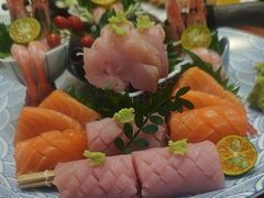 -由紀日本料理·炭火燒肉
