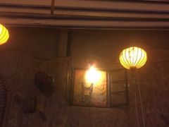 -Lanterns Vietnamese Restaurant