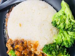 卤肉饭-好人民间小吃·番茄鱼酸菜鱼(木渎悠方店)