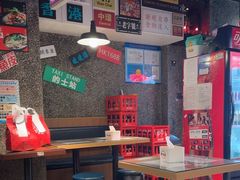 -肥汁米蘭香港米线(定西路店)