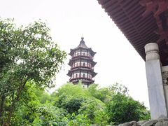 -绳金塔