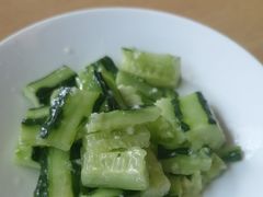 -渝信川菜 · 川味家常菜(财富购物中心店)