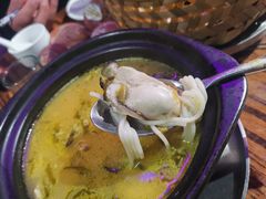 -蚝堡海鲜·威海菜·海肠捞饭·烧烤·亚洲吃蚝公司(幸福门店)