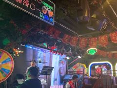 -路边边.炒菜烧烤.音乐餐厅(良乡长虹店)