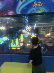 -欧酷世界动力星球(王府井奥莱UP TOWN店)
