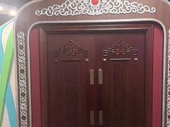 -哈啾嗨·新概念蒙餐(红星新城店)