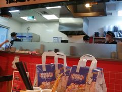 -霸蛮湖南菜·牛肉粉(荣京西街店)