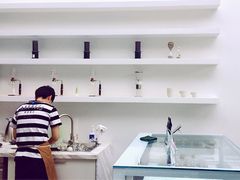 -UNI UNI(环亚凯瑟琳店)