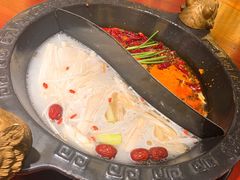-袁老四重庆老火锅(桐梓坡店)