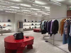-Acne Studios(芮欧百货店)