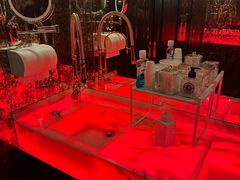 -弦月窗LUNETTE BY AMANDA(复兴路店)