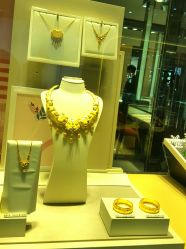 点击看大图 -周大福CHOW TAI FOOK(大融城珠宝店)