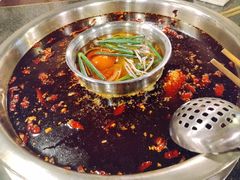 -邓莽子老火锅(中兴路总店)