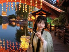 -云锦汉服馆·古典妆造摄影(唐城店)