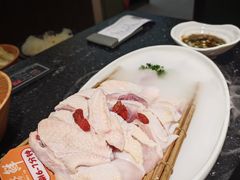 -得意咚瓜·顺德鱼生·冬瓜火锅(深圳首店)