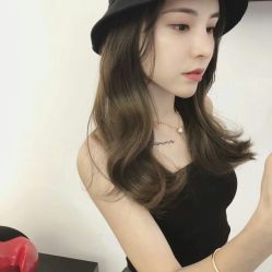 -Miracle集简美发沙龙