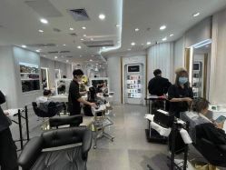-Kraemer Paris  苏豪路易士·嘉玛发廊