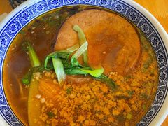 辣肉面-沪西老弄堂面馆(定西路店)