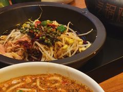 云南经典汽锅鸡-云海肴·汽锅鸡·云南菜(苏州中心店)