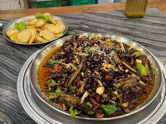 -江湖黑大兔(杨家坪店)