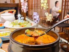 -明洞阿姨·韩式酱蟹烤肉·创意料理(三元桥店)