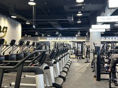 -TMG潮流健身(奥体莲荷里店)