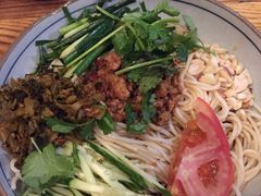-缘生态云南菜·野生菌庭院餐厅(华侨城店)